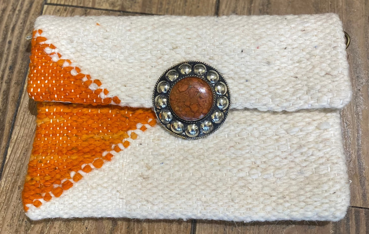 Pochette modèle unique en zanafi blanche/orange