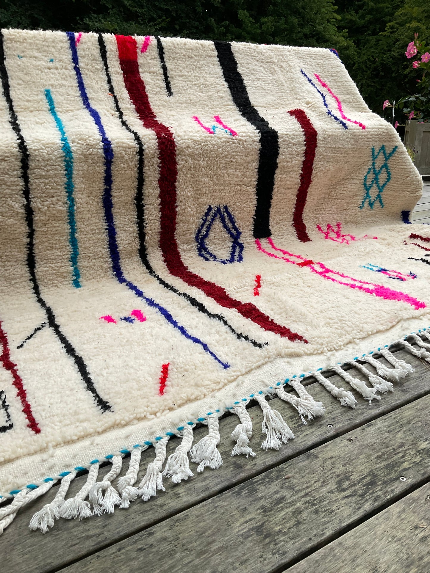Tapis Béni Ouarain graphique coloré