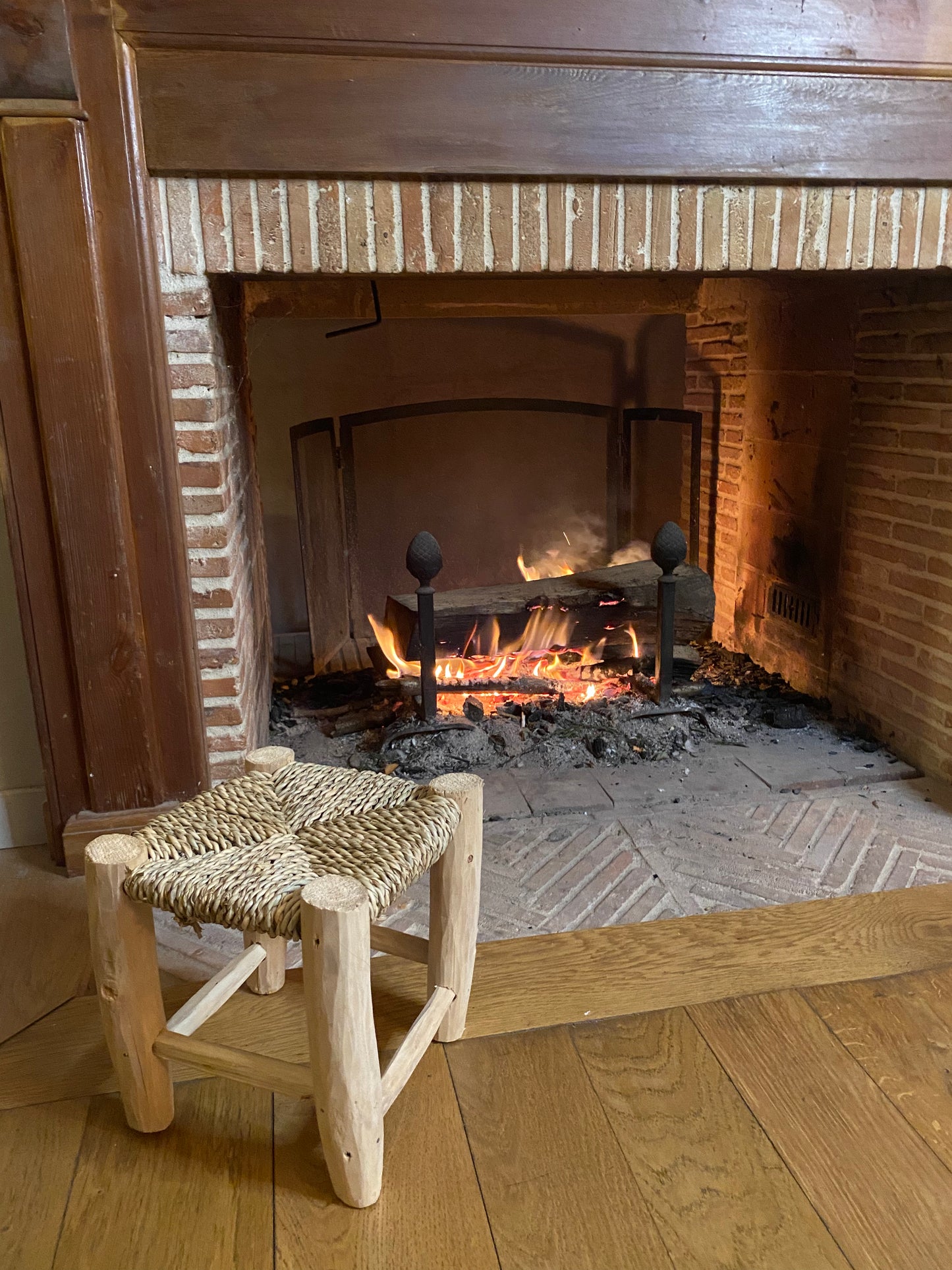 Petit tabouret traditionnel en doum