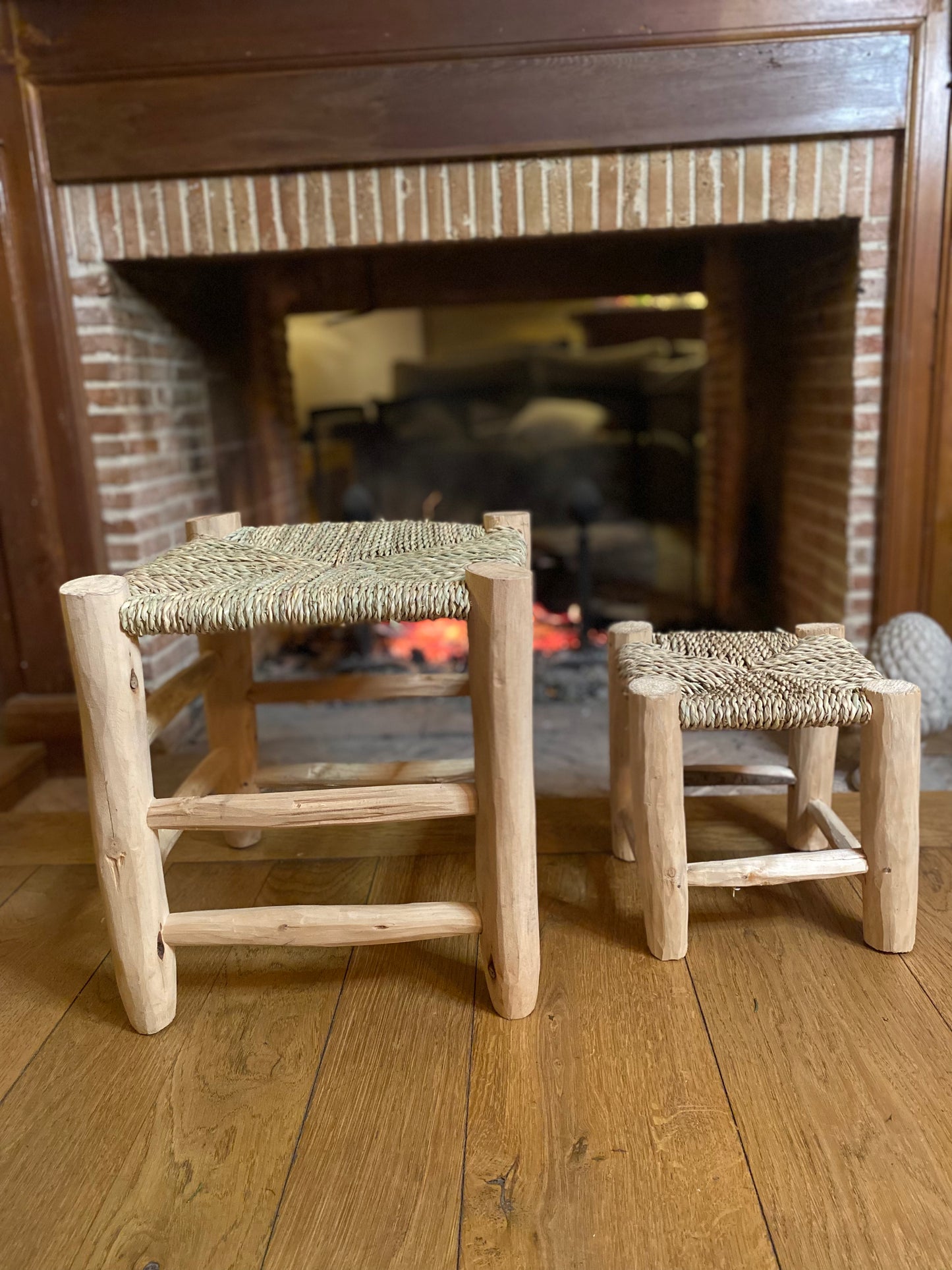 Petit tabouret traditionnel en doum