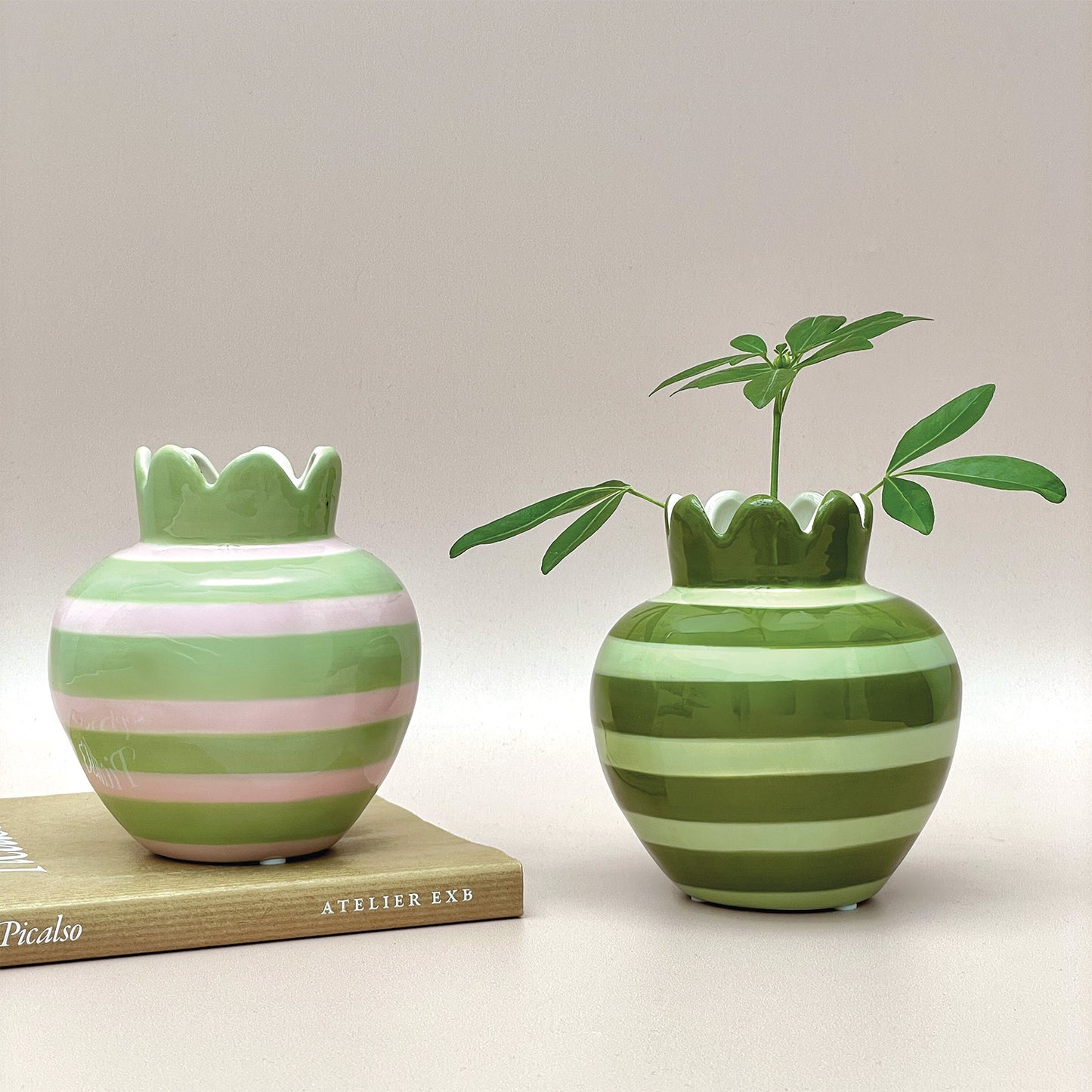 Vase ondulé rose & vert