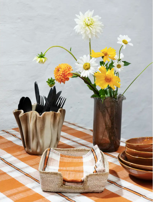 Vase ondulé marron
